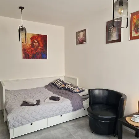 Art 2 I Free Parking I Terrace Apartment Prague