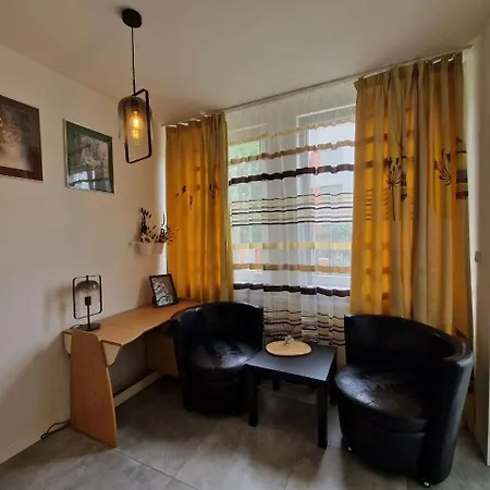 Art 2 I Free Parking I Terrace Apartment *